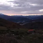 El Enebral En Potes Picos De Euopa * Colio