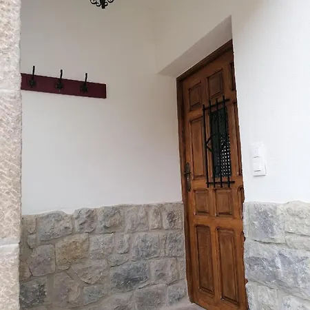 Apartamento El Enebral En Potes Picos De Euopa Colio