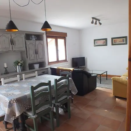 El Enebral En Potes Picos De Euopa Apartamento Colio