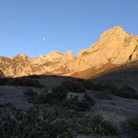 El Enebral En Potes Picos De Euopa Apartamento