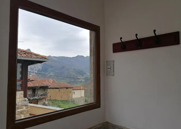 Apartament El Enebral En Potes Picos De Euopa Colio
