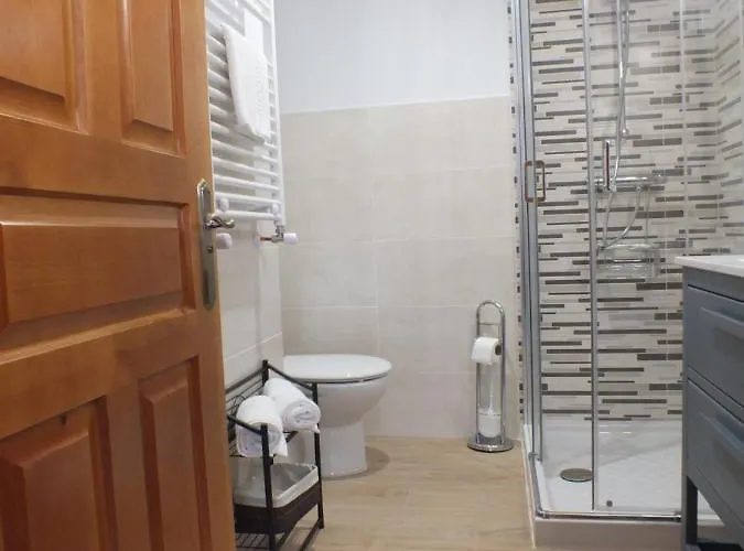 El Enebral En Potes Picos De Euopa Colio